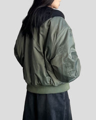 Oversized bomber jacket with contrast lining