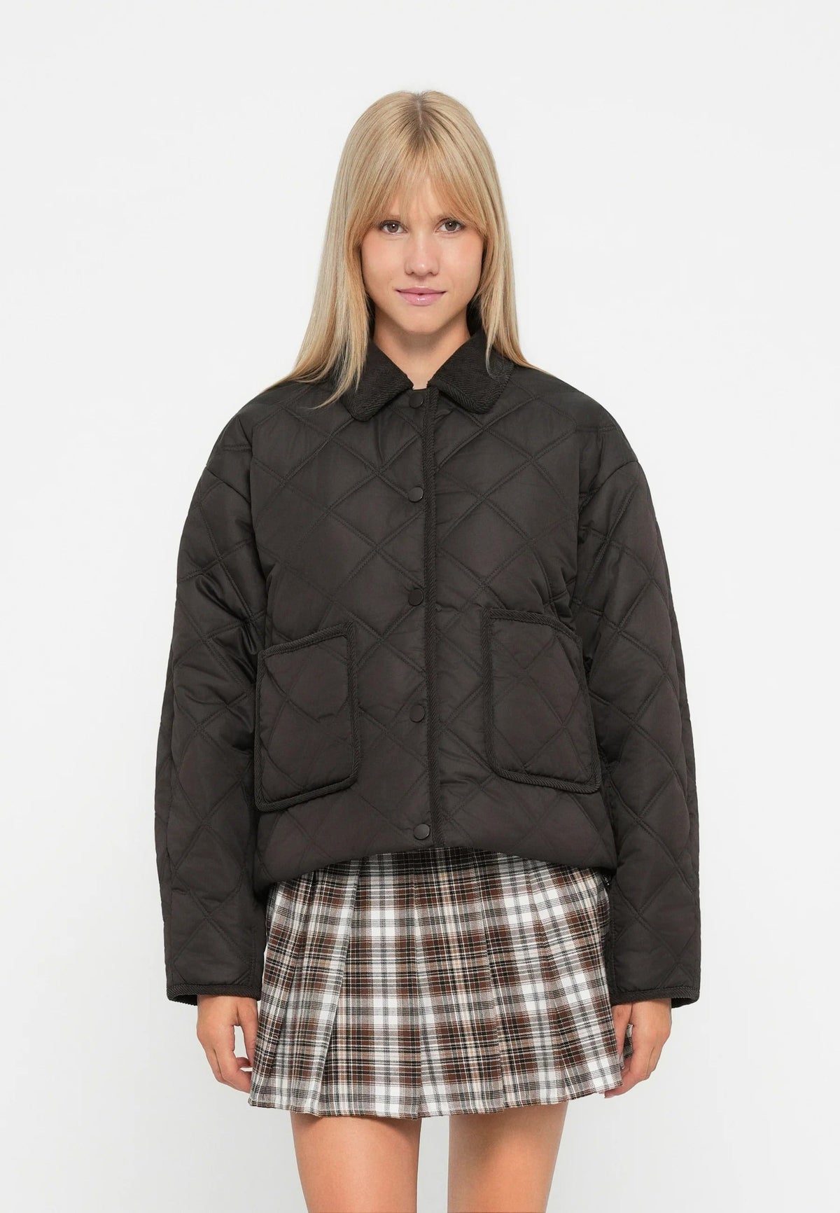 Black diamond quilted short jacket with textured collar