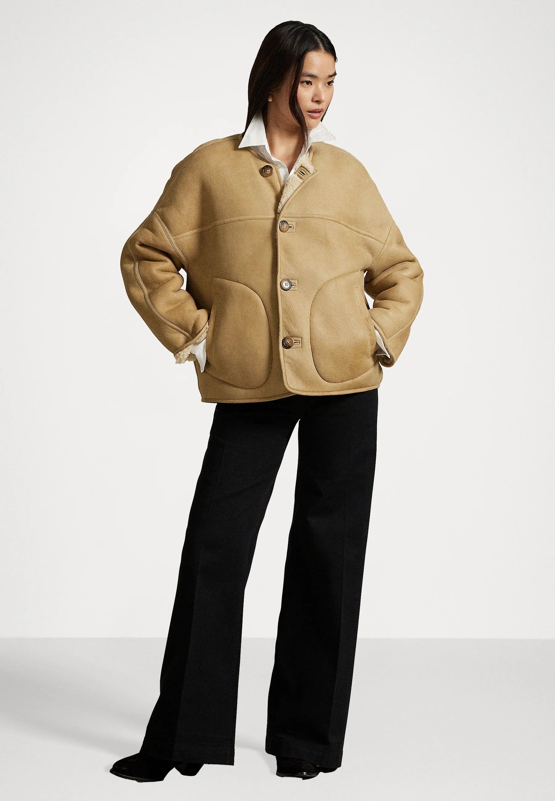 Cream fuzzy short jacket with large pockets