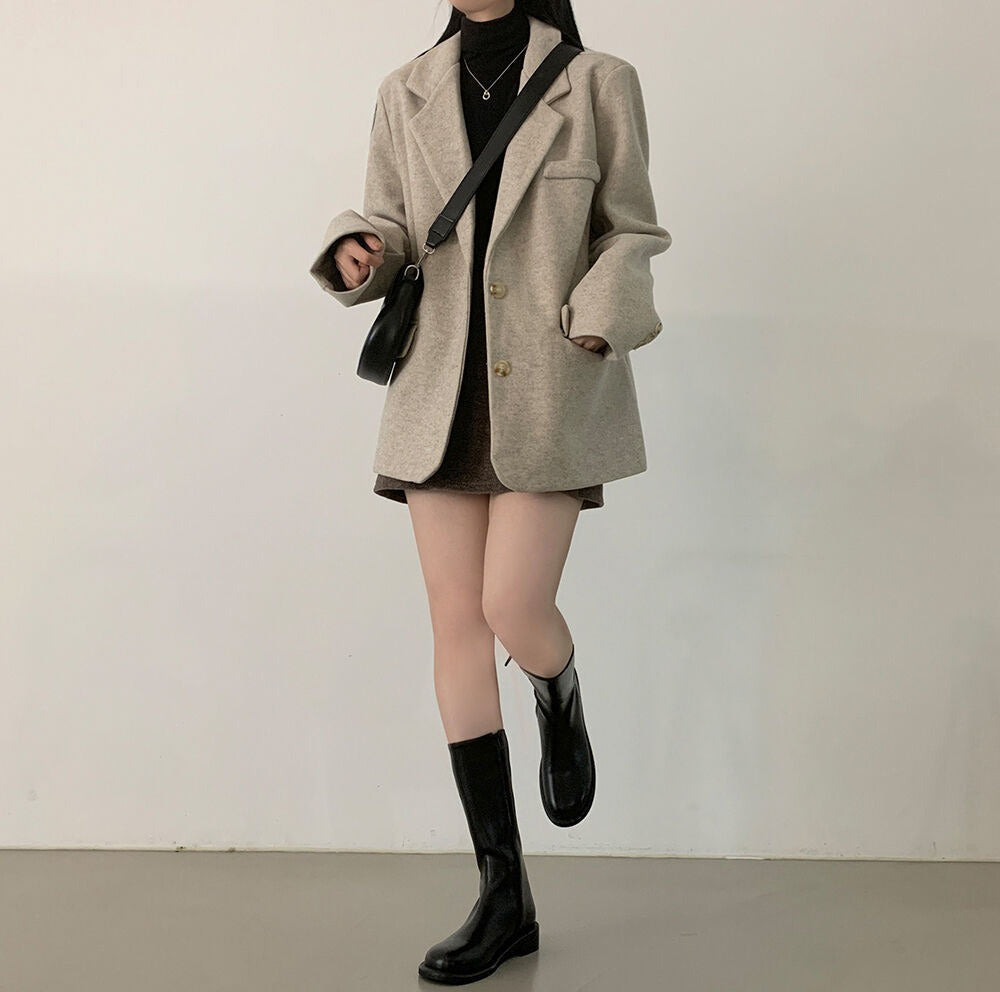 Oversized long blazer with pocket flaps