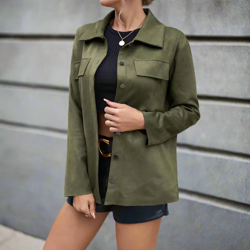 Shirt jacket with snap buttons and chest pockets