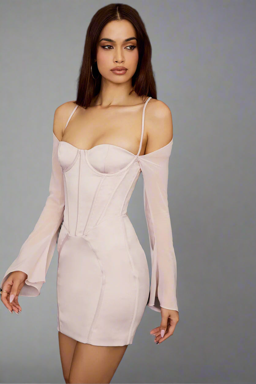 Korsettminiklänning långärmad i satin