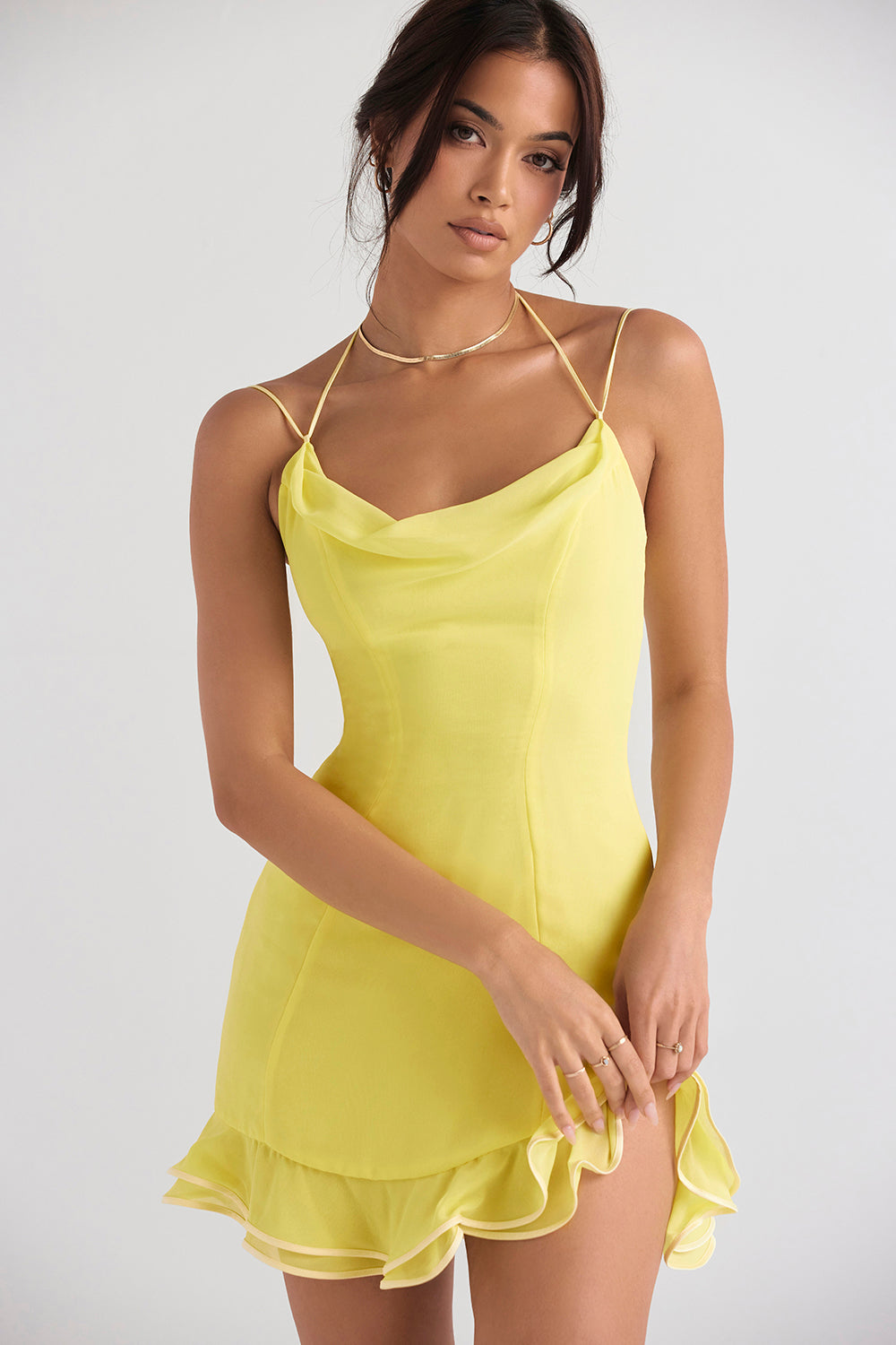 Miniklänning med volanger