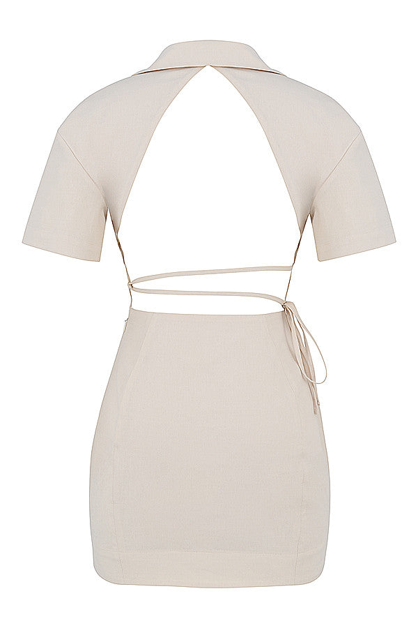 Mini vit skjortklänning med öppen rygg