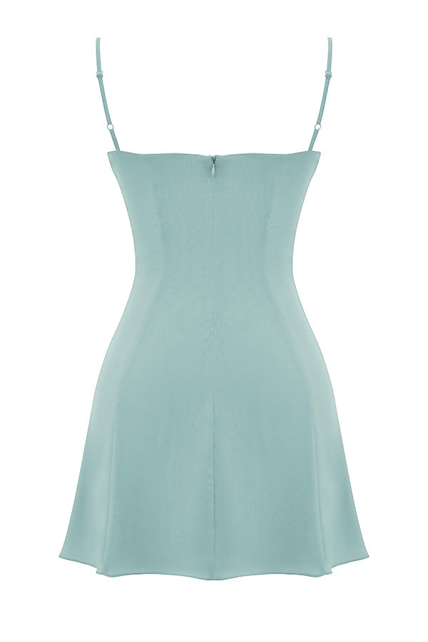 Avslappnad elegant miniklänning