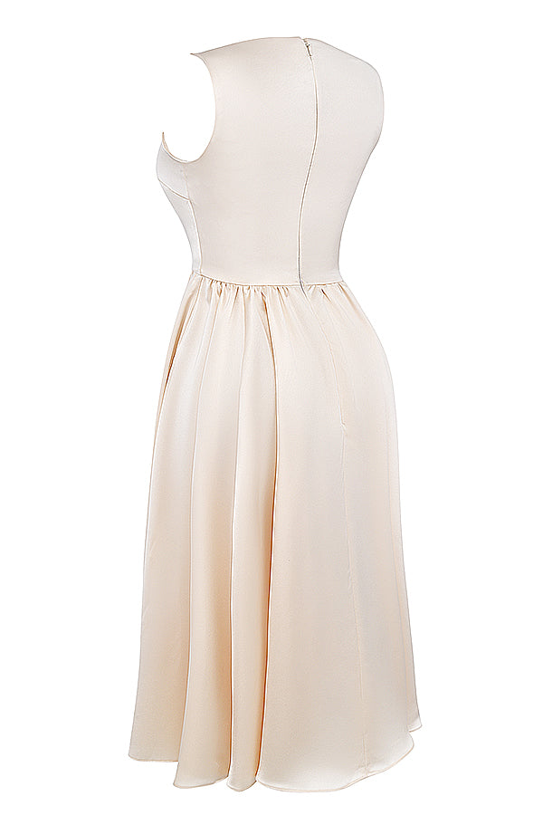 Krämfärgad avslappnad medium klänning