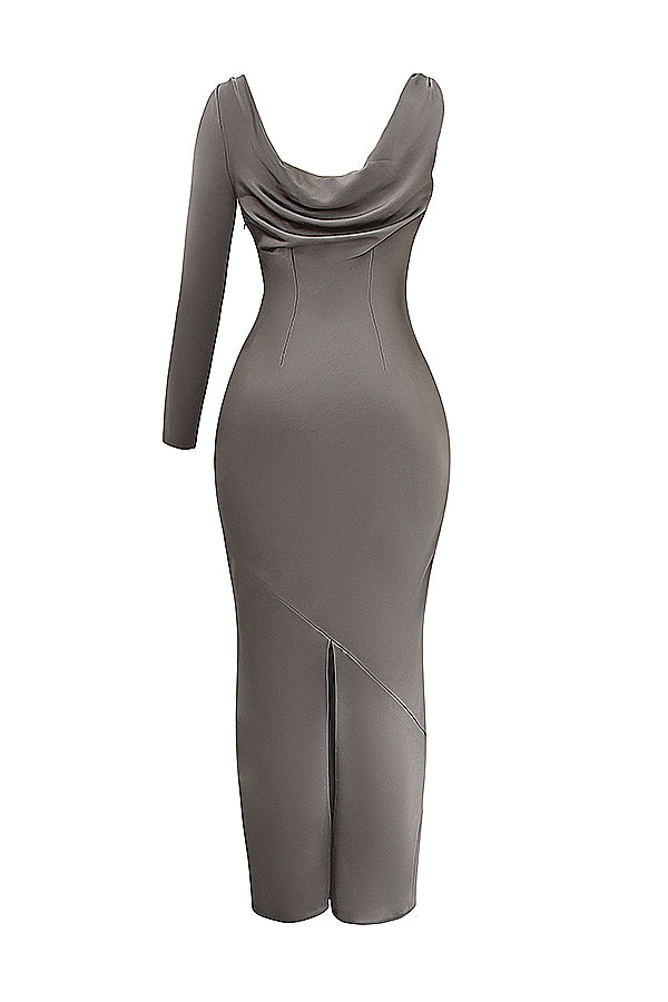 Smoke långklänning med en ärm