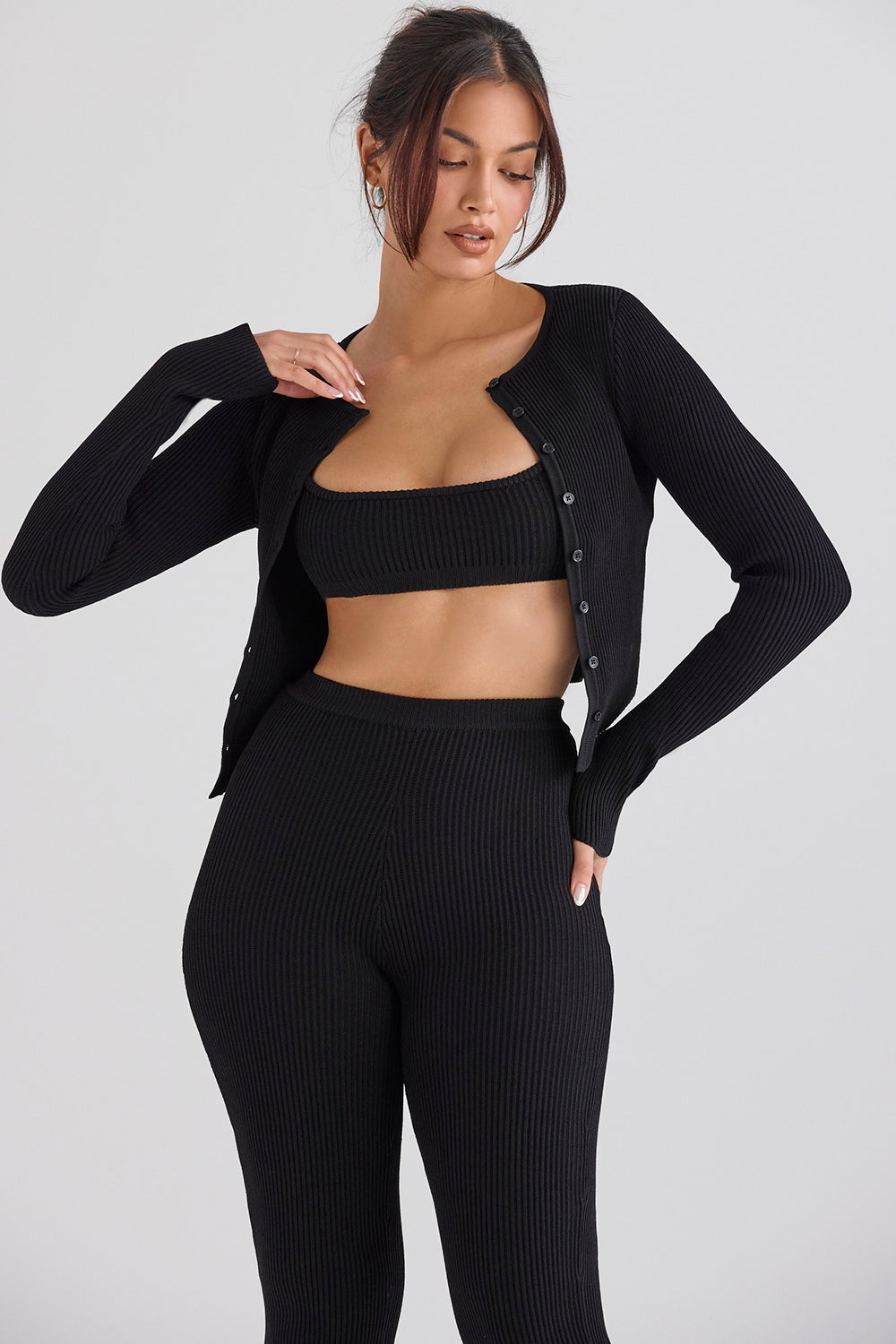 Knitted blouse with narrow pants