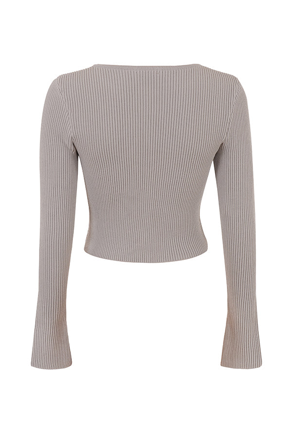 Knitted blouse with narrow pants