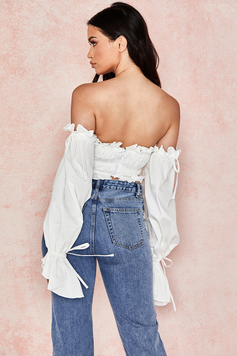 Vit off shoulder topp med volanger