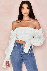 Vit off shoulder topp med volanger